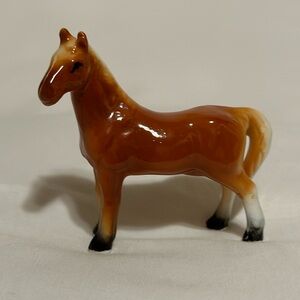 VINTAGE Horse Figurine Miniature 3”